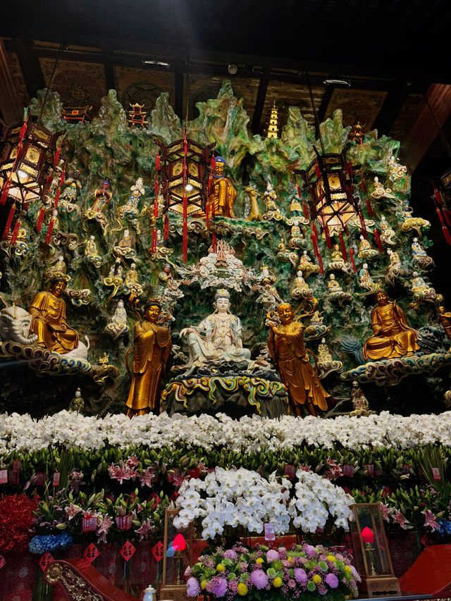 🛕Longhua Temple — วัดไวรัลที่ชาวไทยไปเยือนSHแนะนำ