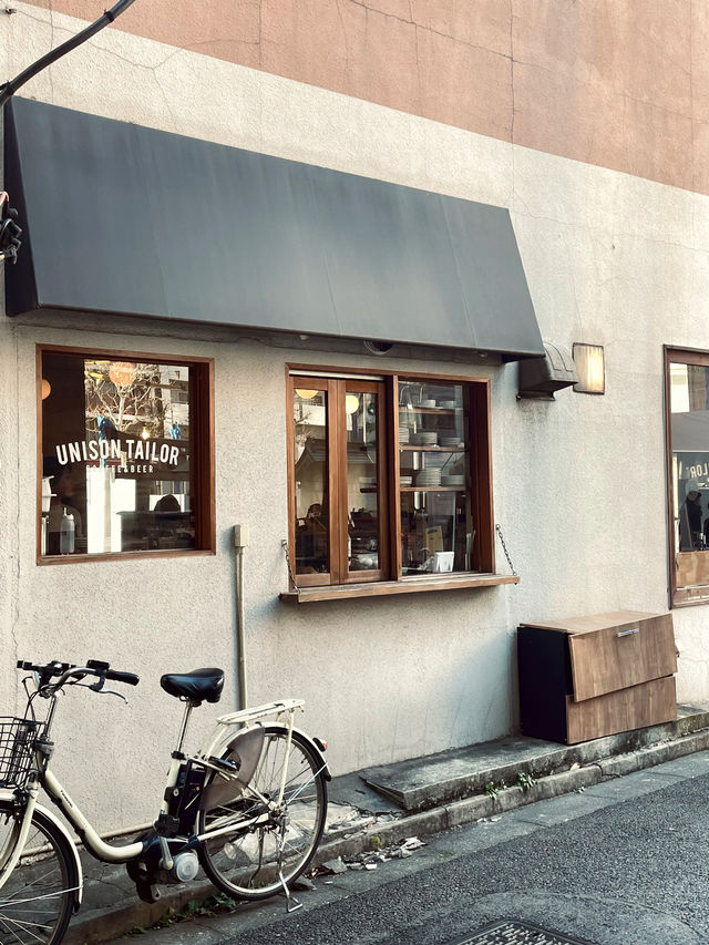 Unison Tailor Ningyocho, Tokyo