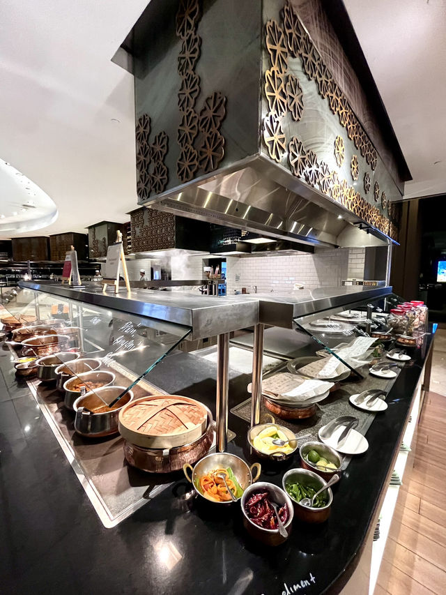 Lavish Culinary Experience at Latest Recipe, Le Méridien Kuala Lumpur 