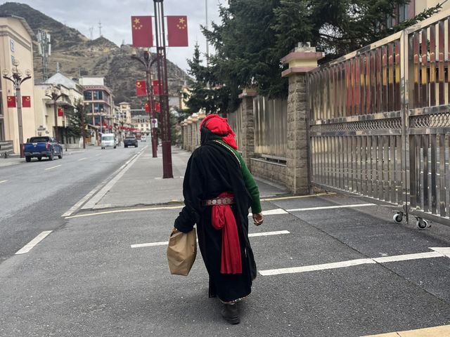 Spring’s First Breath in Huanglong Valley