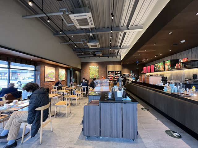 ☕️ Reliable Comfort at Starbucks Niigata Shichikuyama