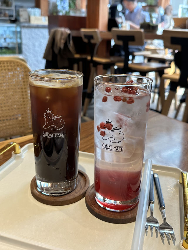 🏡 안국 한옥카페 수달 후기 🌿