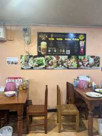 🍜✨ร้านเกี๊ยวปลาเจ้าดังที่คนพื้นที่ยกนิ้วให้! 🐟🥢