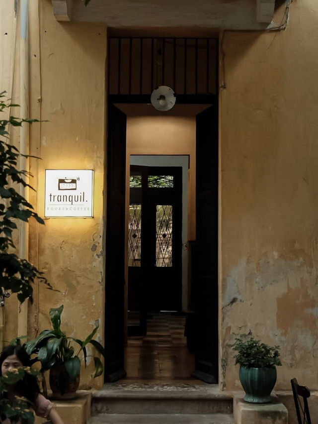 Tranquil Books & Coffee