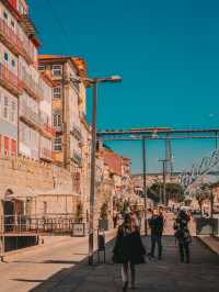 Porto’s Postcard Perfect Pair – Cais da Ribeira & Luís I Bridge