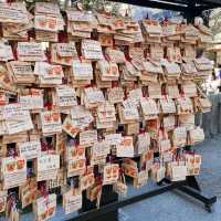 Namba Yasaka Shrine ศาลเจ้าหัวสิงโตแห่งโอซาก้า