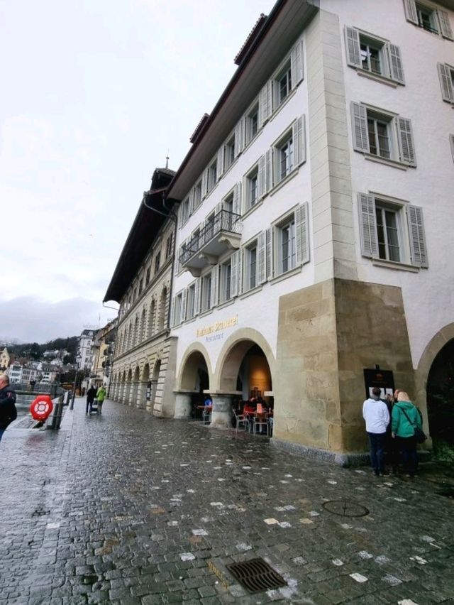 🇨🇭 Chapel Bridge to Musegg Wall: A Walk Through Historic Lucerne
