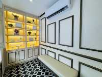 Savor the Sweet Life at Luxcious Café