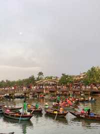 ชมโคมสวยๆที่เมืองเก่าฮานอย