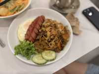 🍛 Charming Nyonya Breakfast at Li Er Cafe 莉儿 – A True Local Gem