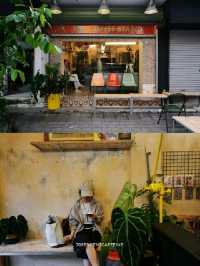 186 The Coffee Stand