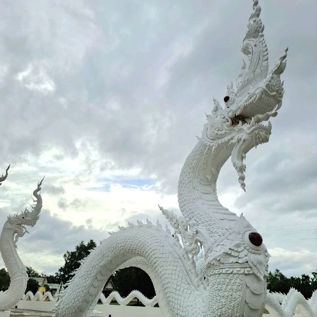 ชมโบสถ์สวย วัดเขาจ่าท่าโป่งธรรมไพบูลย์