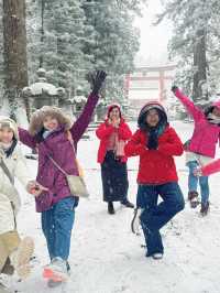 下雪的北口本宮富士浅間神社 