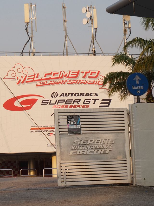 Sepang Day-Out: From Shopping Bags to Sunset Prayers🛍️🏁