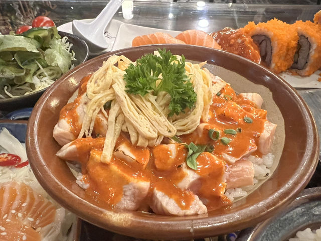 @Sushi Bar & Cafè บ่อวิน ศรีราชา ชลบุรี