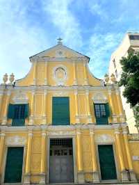 Senado Square: Where Cultures Dance