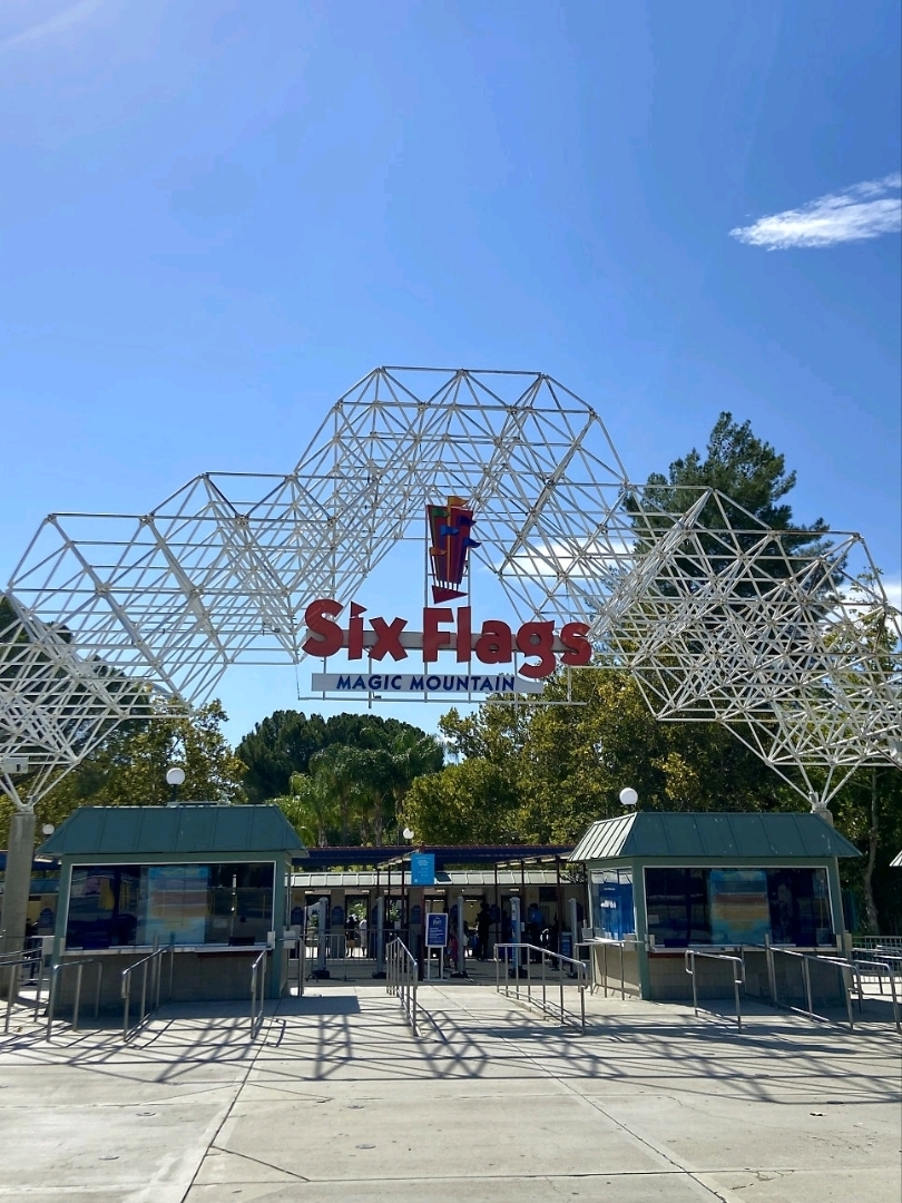 [🇺🇸Los Angeles] A must-see for thrill-seekers! Six Flags Magic Mountain