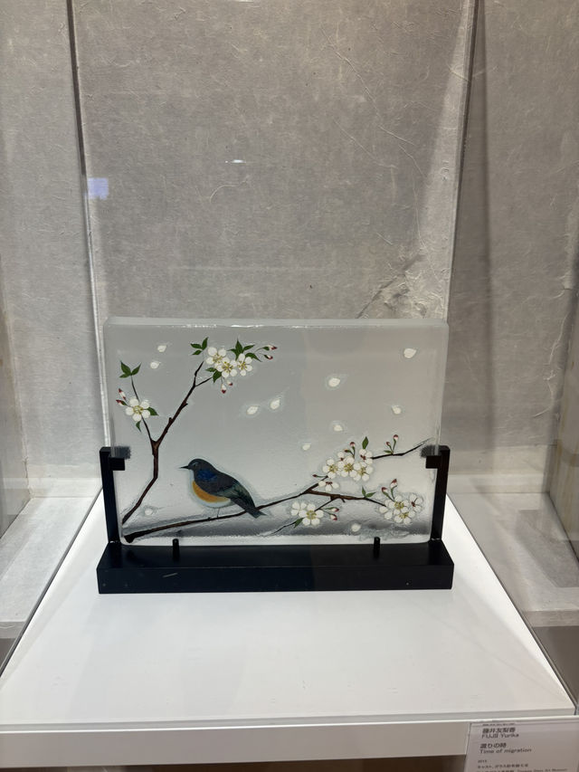 富山玻璃美術館：充滿現代氣息的藝術世界