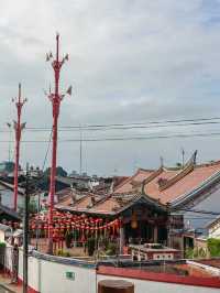 🌟 Explore the Vibrant Jonker Street, Melaka!