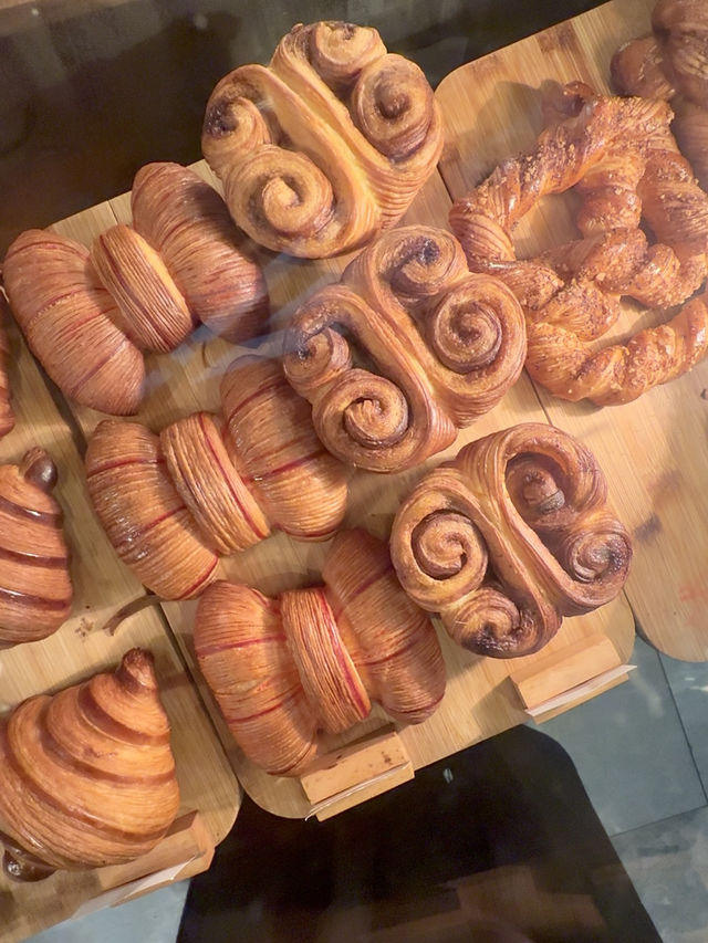 Johor Bahru’s Charming Spot for Cakes and Coffee Johor Bahru’s Charming Spot for Cakes and Coffee