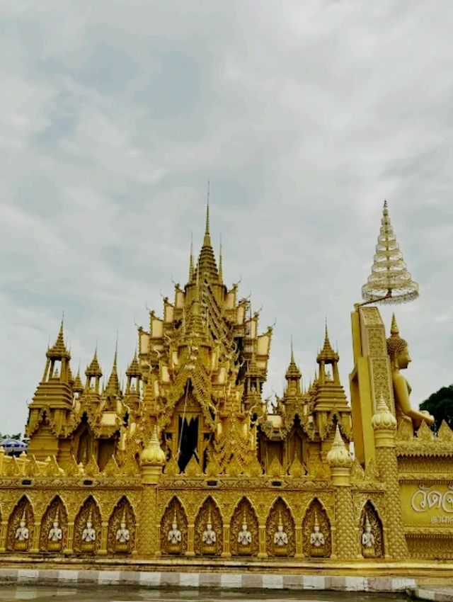 ​วัดจันทร์ตะวันตก