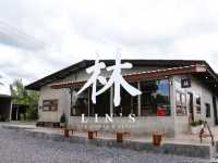 Lin’s Teahouse & Eatery