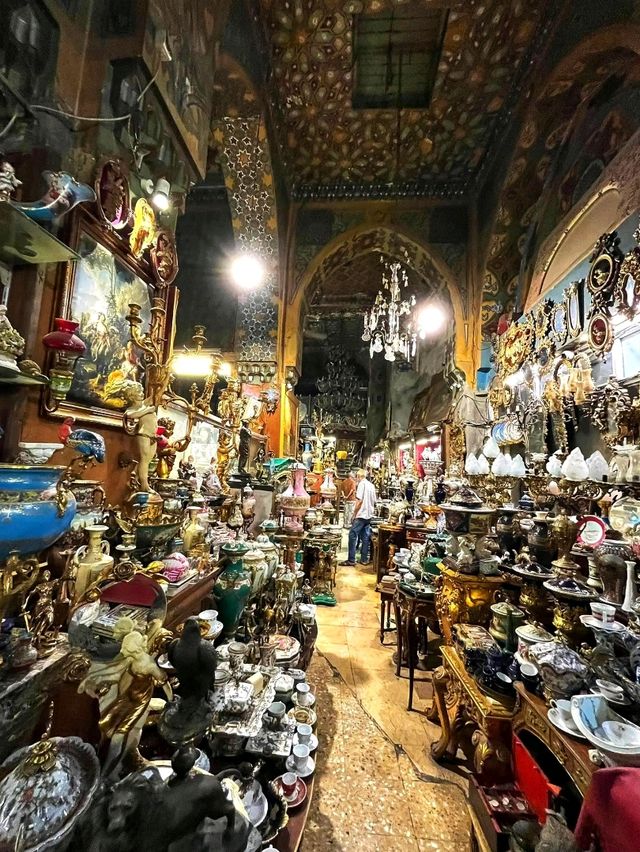 A Colorful Journey Through Khan El Khalili Bazaar 🛍️