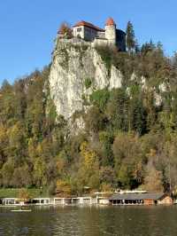 Bled: A Fairytale Escape to Slovenia’s Magical Lakeside ✨🌊
