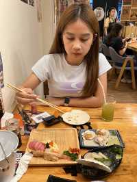 Tora izakaya&sushi bangsaen