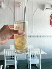 Portico Restaurant & Lounge Bar: Stylish Spot for Western Delights and Cozy Vibes