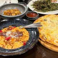 เช็คอินที่ Mongmoon - Rooftop Bar & Bistro 