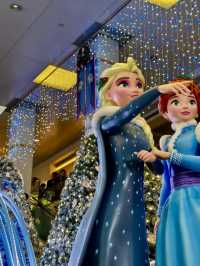 A Tapestry of Twilight and Tinsel