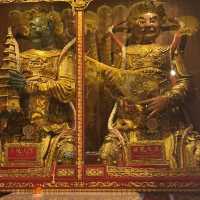 曼谷∣ MRT (BL29) 龍蓮寺∣ 曼谷最靈的華人寺