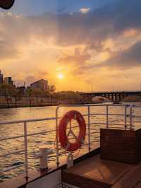 배를 타고 진주 남강을 건널 수 있는 체험🤍