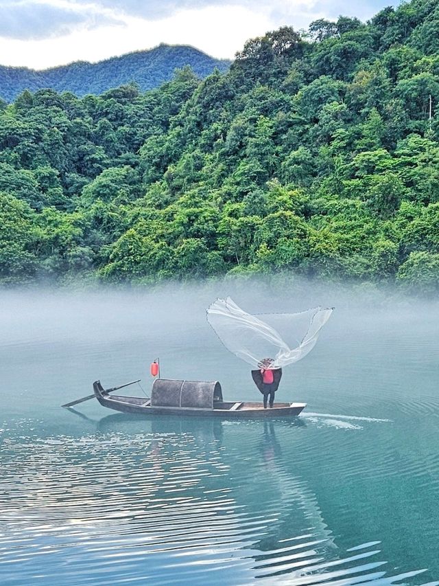 蹒跚小旅人 · 湘南郴州的瑞士三日奇遇记 蹒跚小旅人 · 湘南郴州的瑞士三日奇遇记