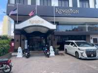 “Comfort & Convenience: Spacious Stay by Jonker”