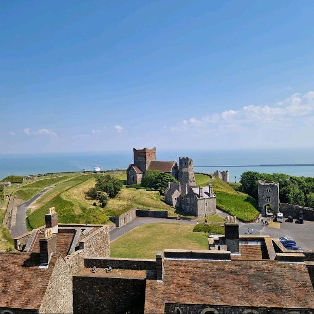🏰🌊 Discover the Majesty of Dover Castle! 🏰🌊


