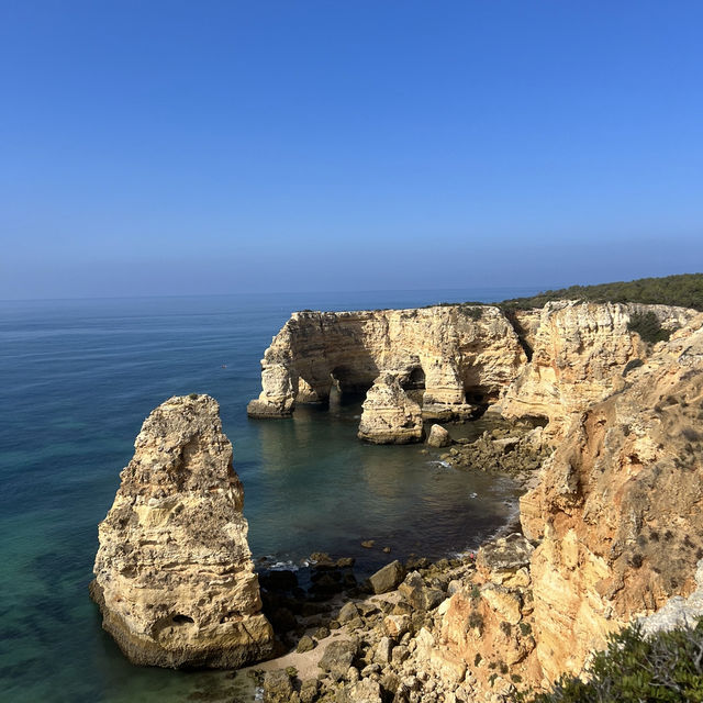 【葡萄牙旅行🇵🇹】Algarve海岸漫步，欣賞年月形成岩層