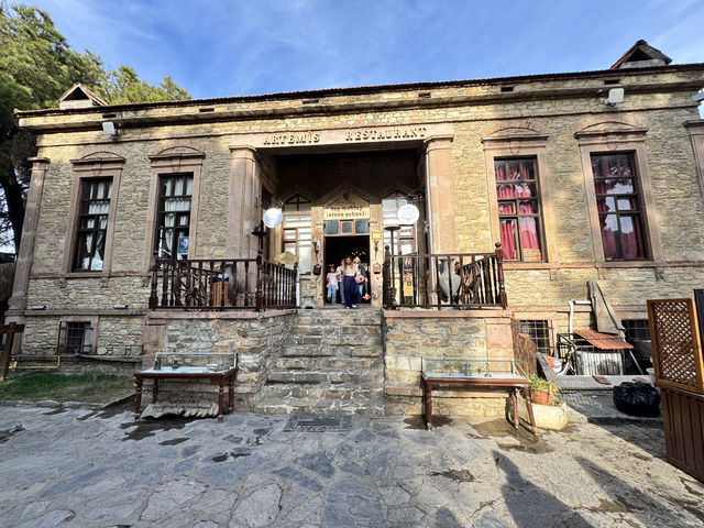 土耳其🇹🇷之旅｜席林傑sirince 山城小鎮羊肉串卷餅
