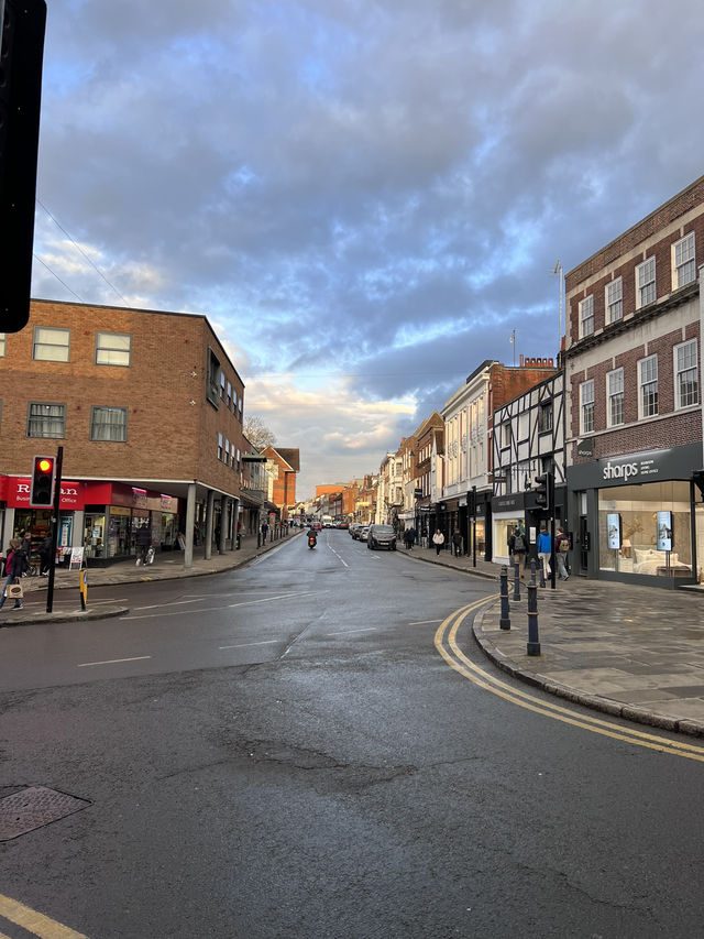 Guildford in Half a Day: A Charming City at Your Fingertips