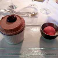 Lunch, Lavender & Luxury at the delightful Hambleton Hall 🏞️