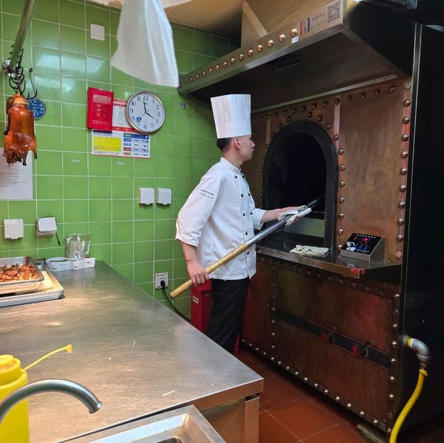 No need to go to Beijing for Beijing Duck, come to Nanjing