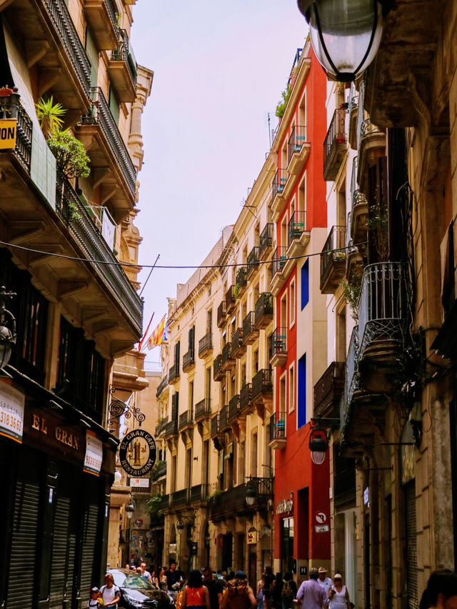 💳✨ Unlock Barcelona with the Barcelona City Pass — Save Time & Money!