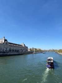  Backpacker Essentials for Paris: What to Bring and Things to Do  