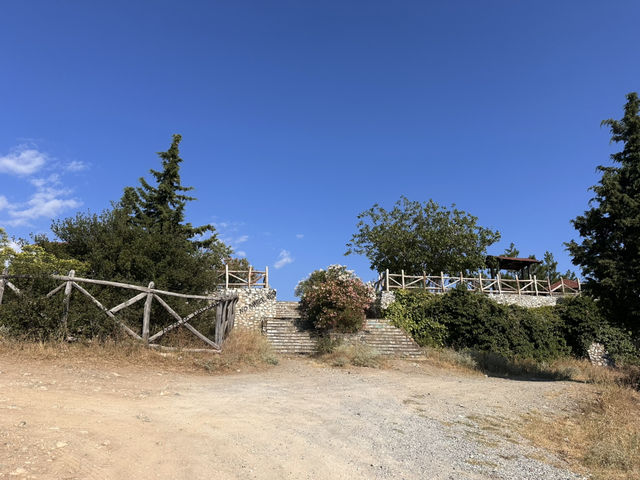Half day hike to Kranos hill