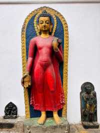 Swayambhunath Stupa, Kathmandu: Spiritual Calm Above the Chaos