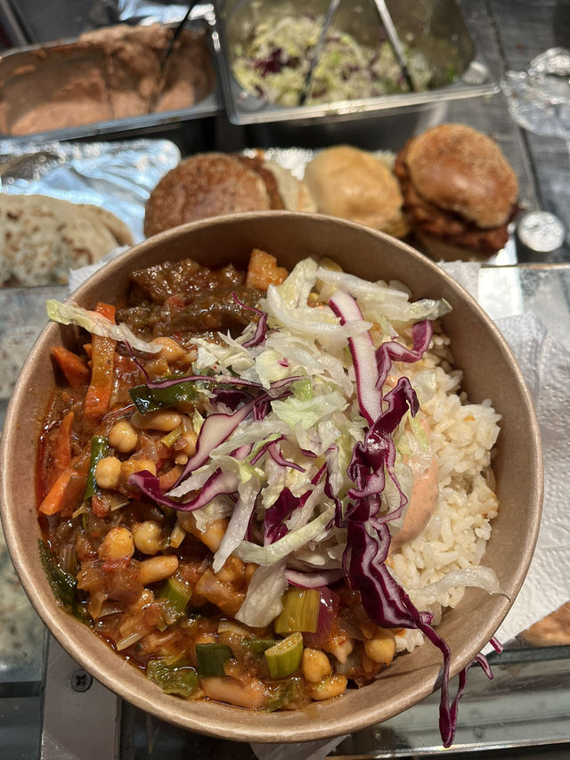 Beautiful Park & Local Food in Berlin🧡🇩🇪