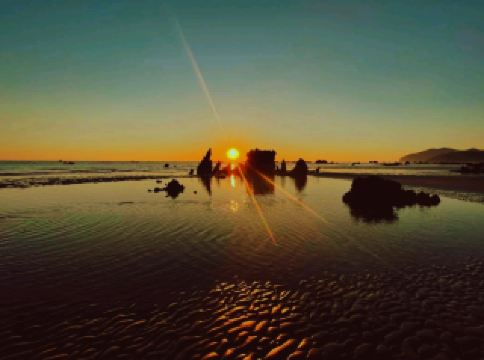 The best sunset walk experience at Noha Beach 🌅