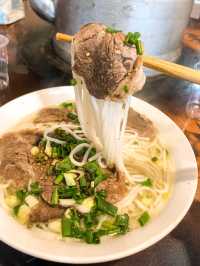 說說安順那些不需要營銷的店｜清湯牛肉粉
