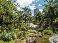 A Charming Park in Makati!🇵🇭